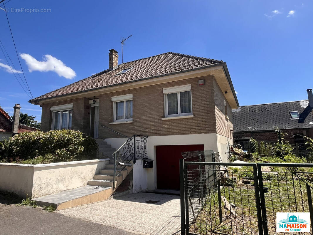 Maison à MARCELCAVE