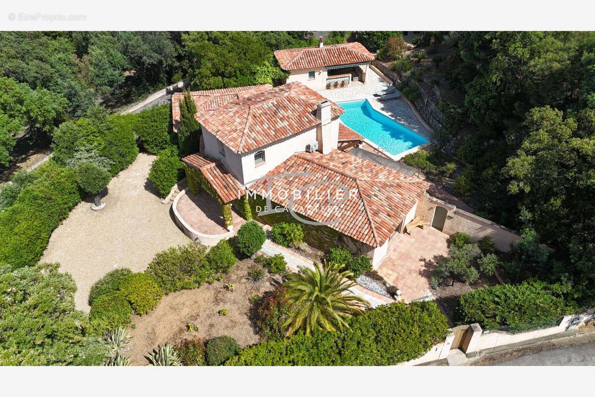 Maison à LA CROIX-VALMER