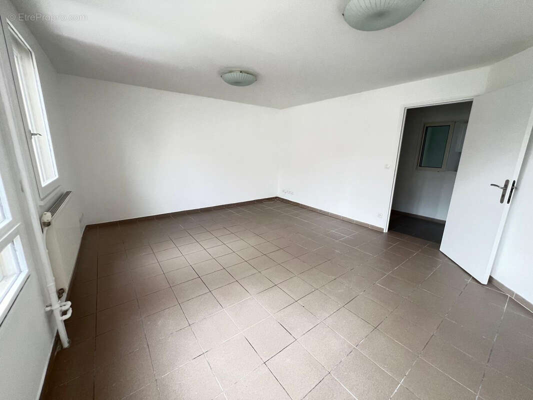 Commerce à VILLEPARISIS