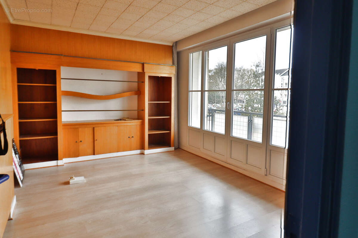 Locaux professionels - 226m2 - troyes proche gare - photo 2