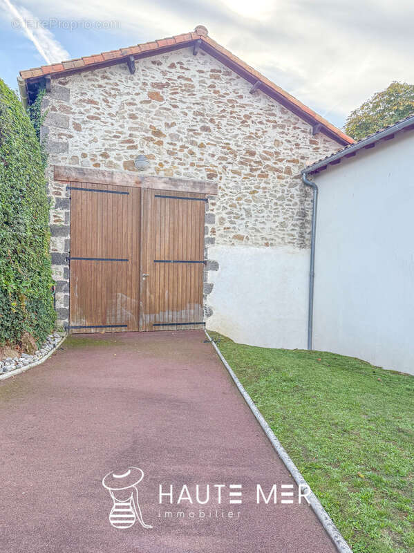 Maison à MOUILLERON-LE-CAPTIF