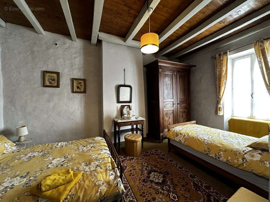 Maison 137 m² à Lougratte  - photo 6