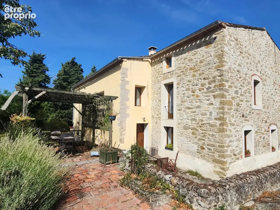 Ancien Corps de Ferme en pierre avec dépendances sur 26 Ha - photo 19