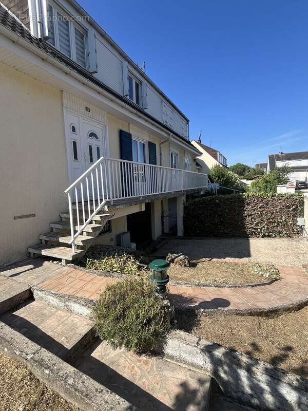 Maison à CHATELLERAULT