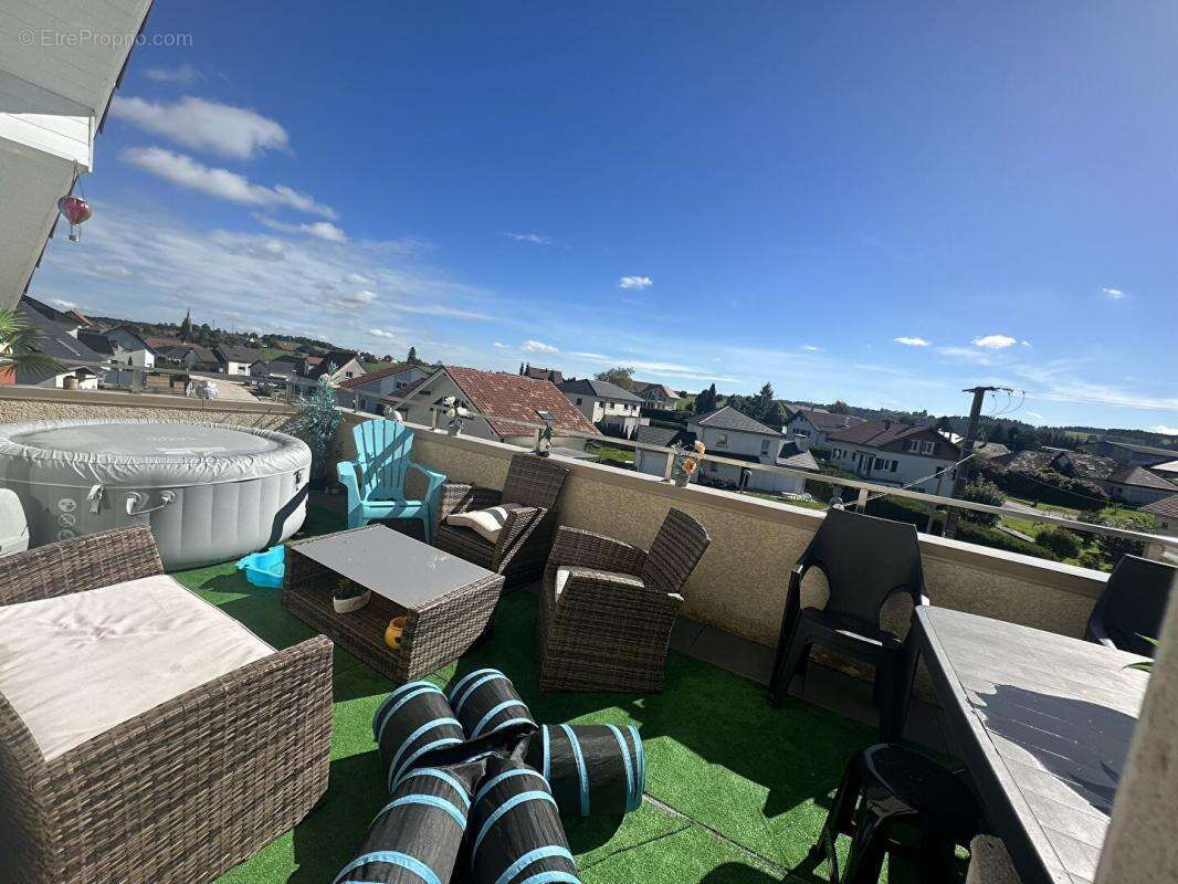 Appartement à LE RUSSEY