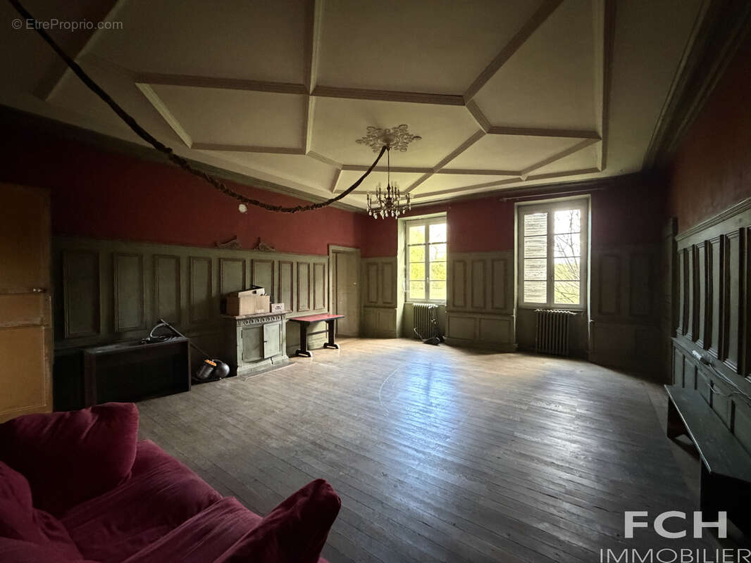 Demeure sur 2,5ha, 11 chambres 7 salles d'eau - photo 7