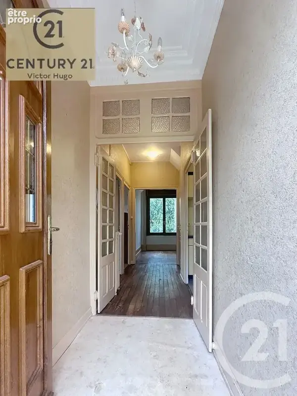 Maison 7 pièces 163 m² à vendre à Saint-Junien (87200) - photo 3