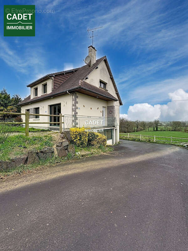 Maison à LA LUCERNE-D'OUTREMER