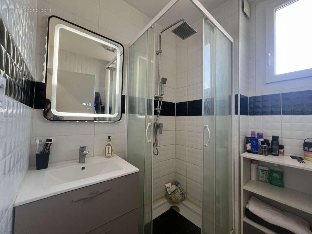 Appartement à PONT-SAINT-ESPRIT