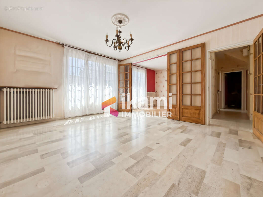 Maison 6 pièces de 100 m2 à St Clément - photo 3