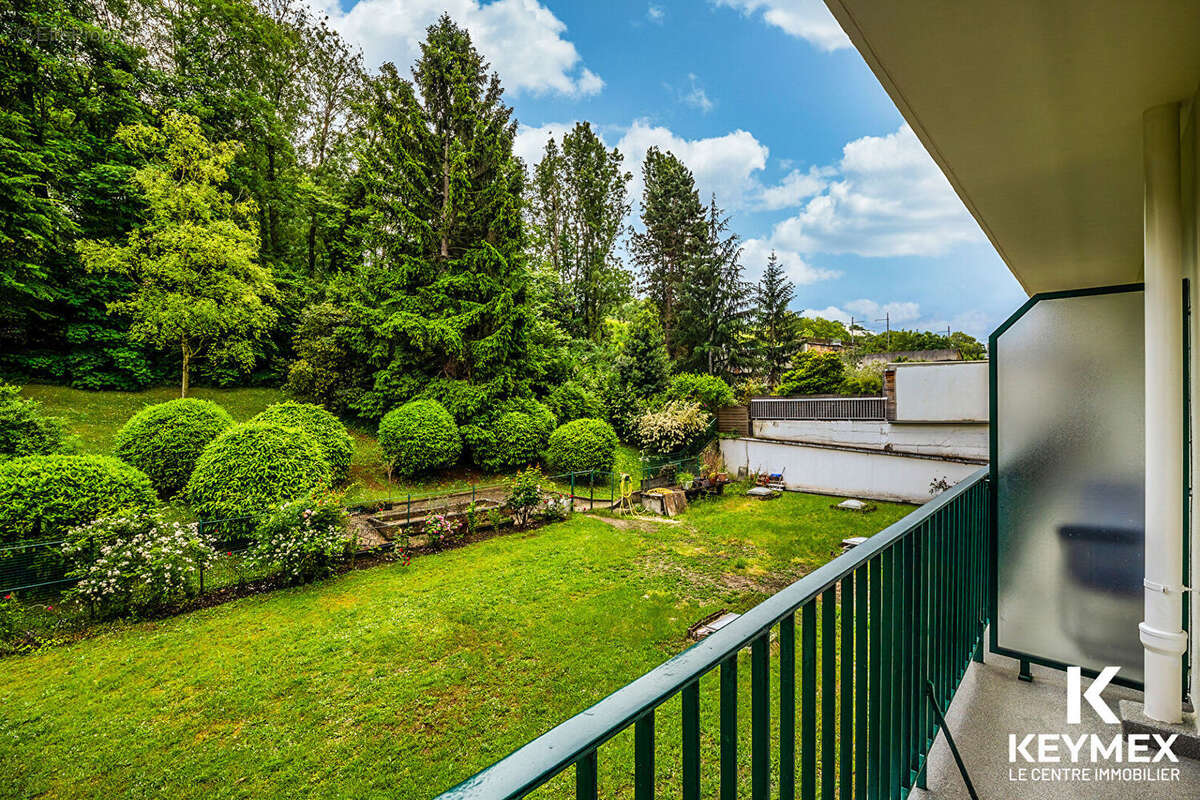 Appartement à ISSY-LES-MOULINEAUX