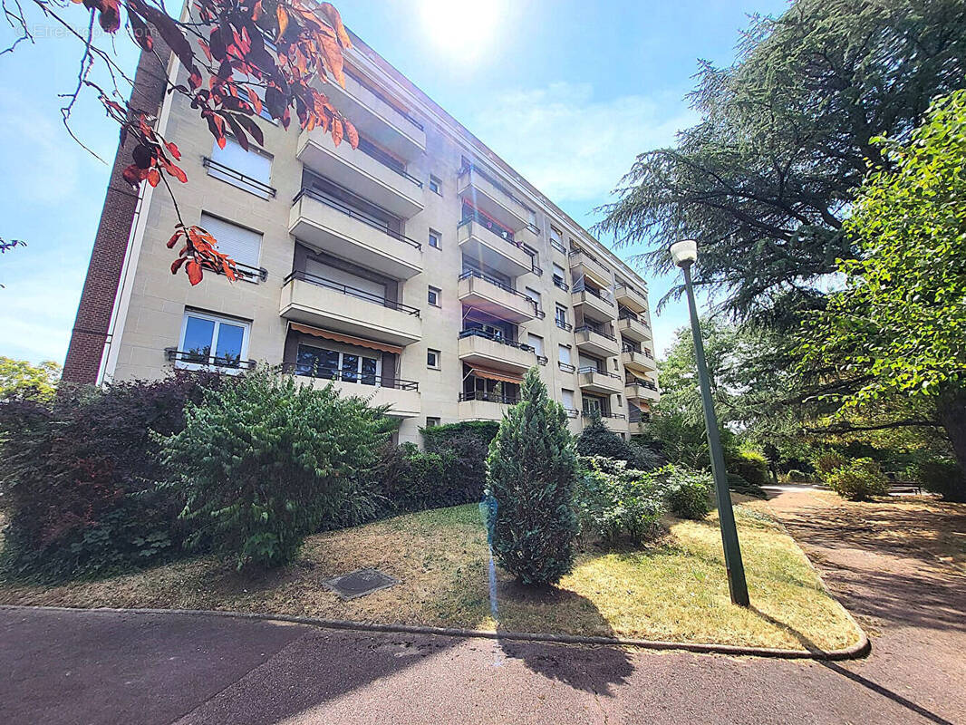 Appartement à DEUIL-LA-BARRE