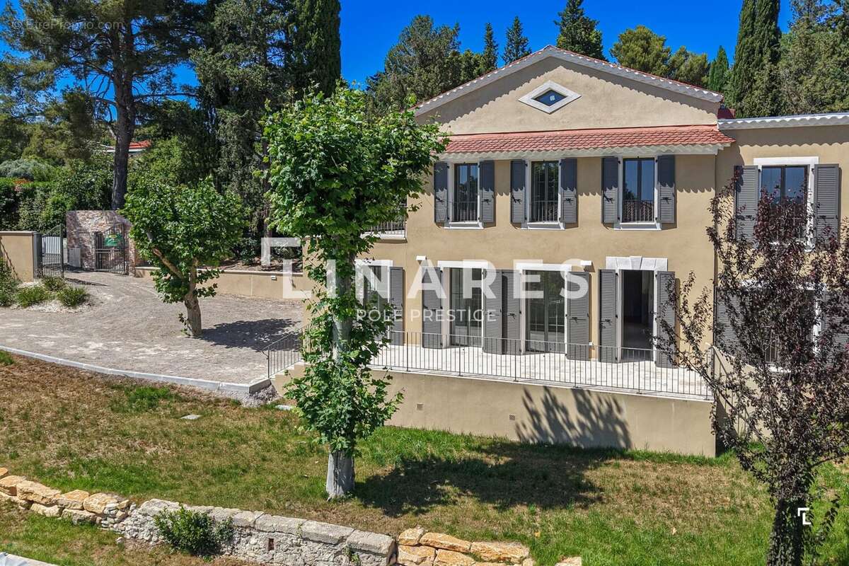 Maison à AIX-EN-PROVENCE