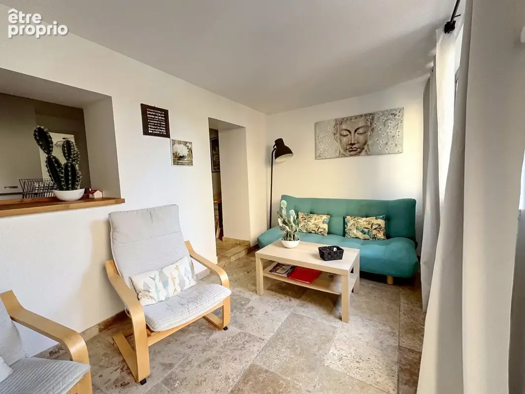 Au coeur du Brusc - T2 Rez-de-jardin avec terrasse - photo 3