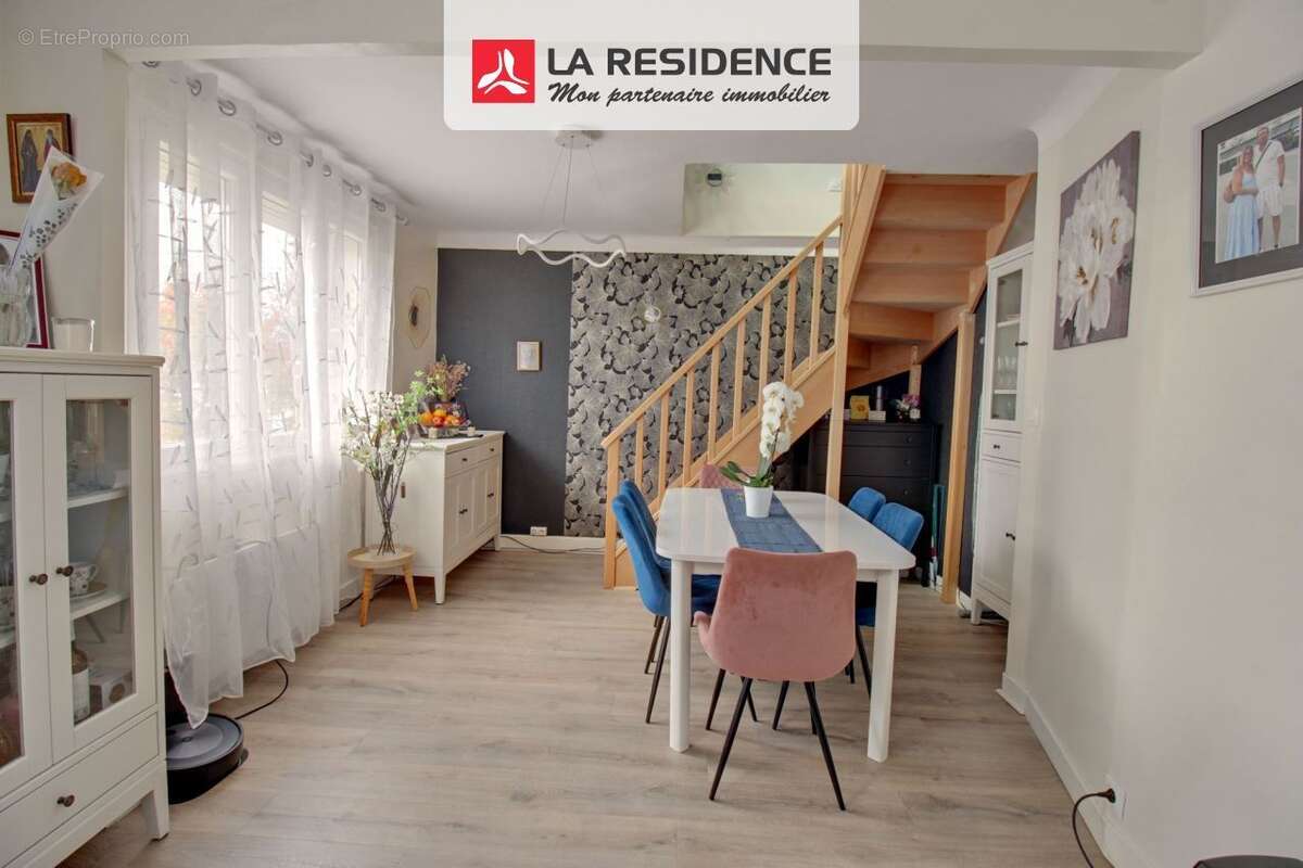 Maison à CONFLANS-SAINTE-HONORINE