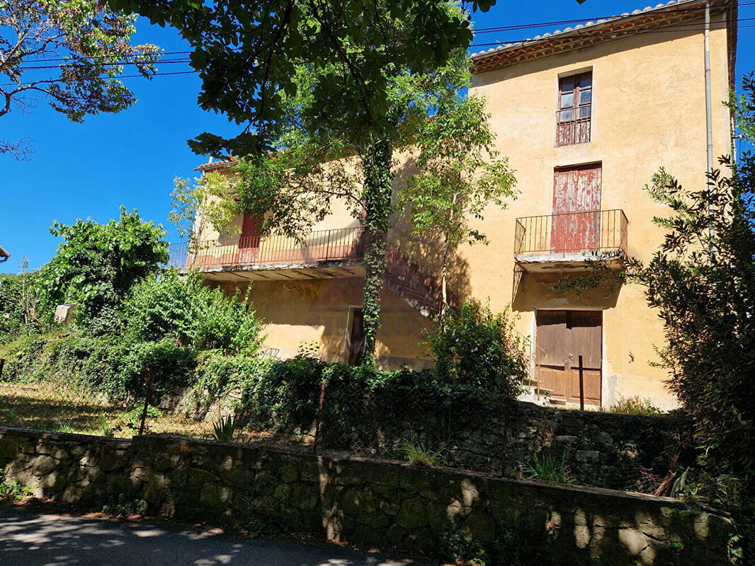 Maison à SAINT-PAUL-LE-JEUNE