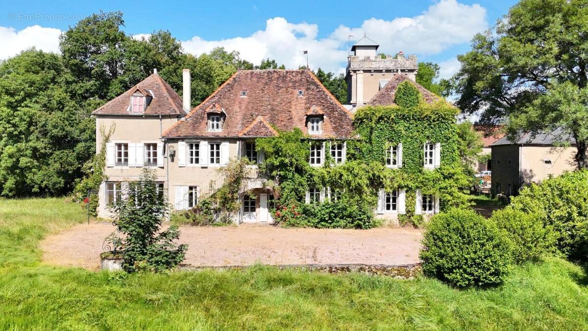 Maison à LAIZY