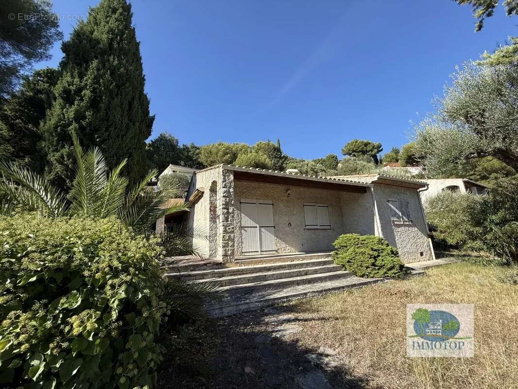 Maison à ROQUEBRUNE-CAP-MARTIN