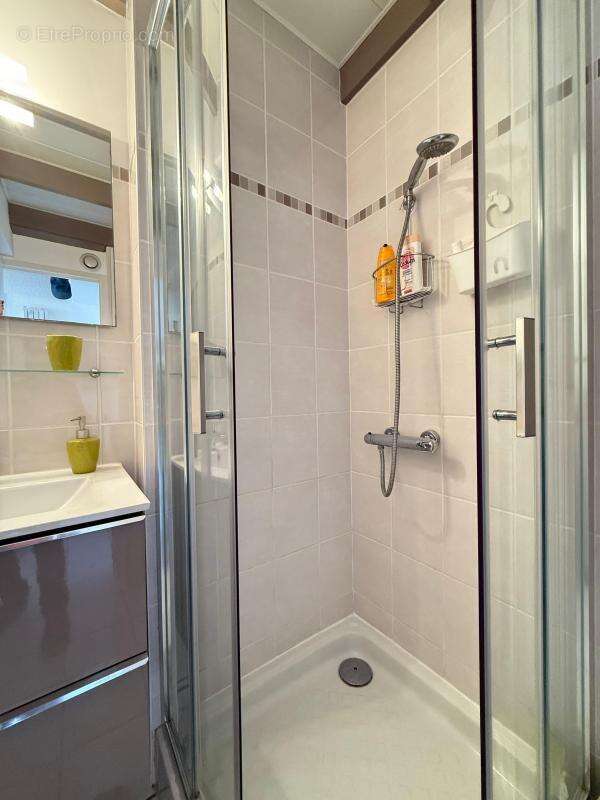 Appartement à VAUX-SUR-MER