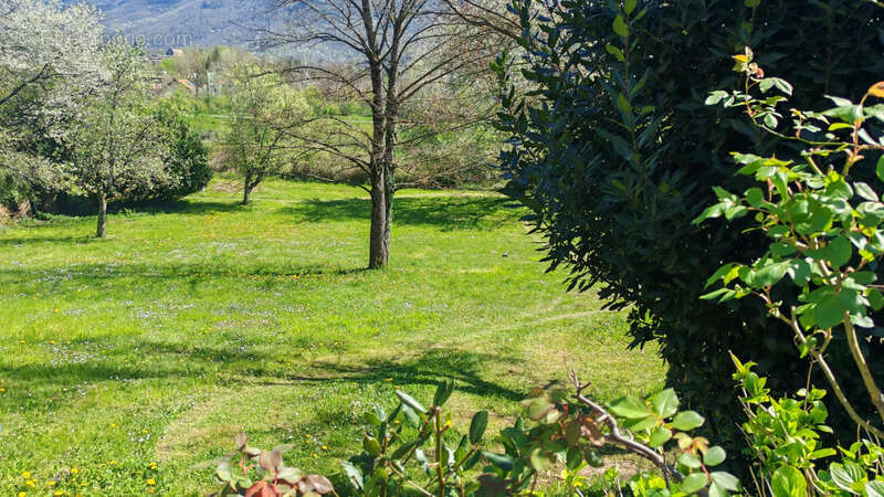 Maison à NOTRE-DAME-DE-MESAGE