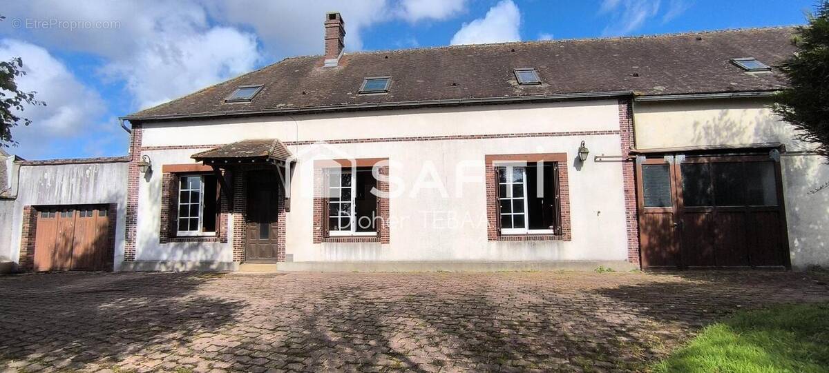 Photo 1 - Maison à FRUNCE