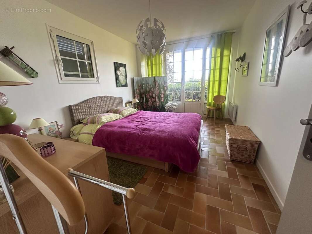 Maison à BERRE-LES-ALPES