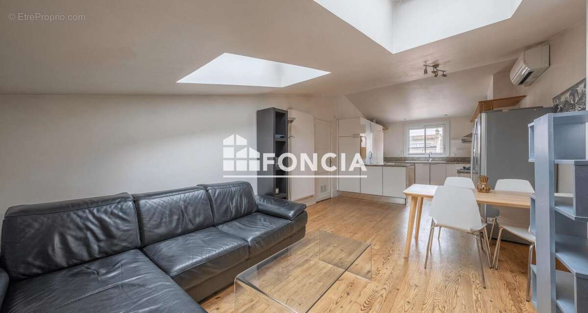 Appartement à BORDEAUX