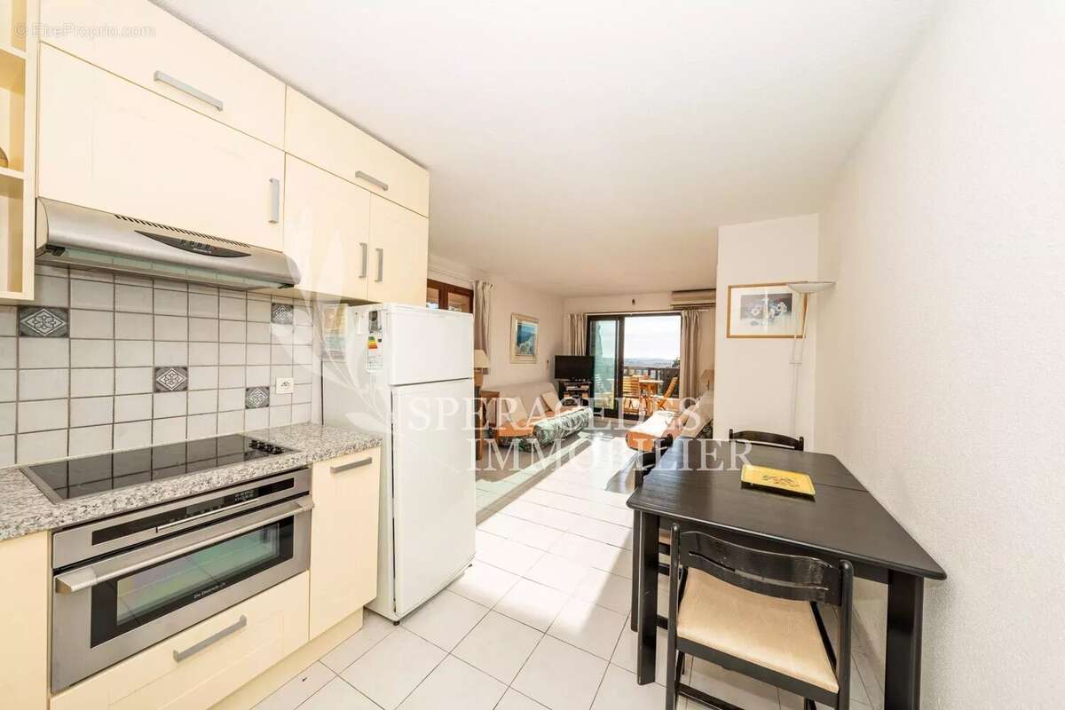 Appartement à GRASSE