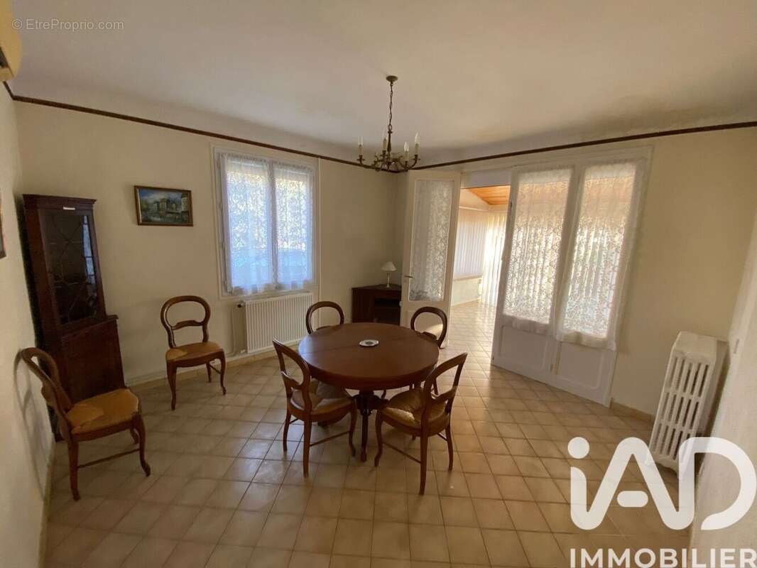 Photo 7 - Maison à JONQUIERES