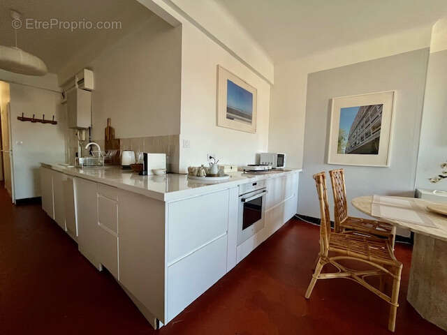 Appartement à MARSEILLE-2E