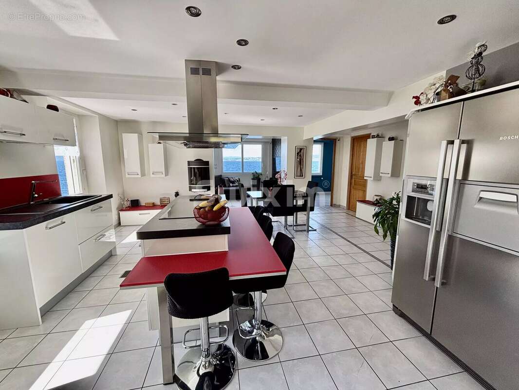 Duplex T4 face au lac avec terrasse et jardin privé ! - photo 8
