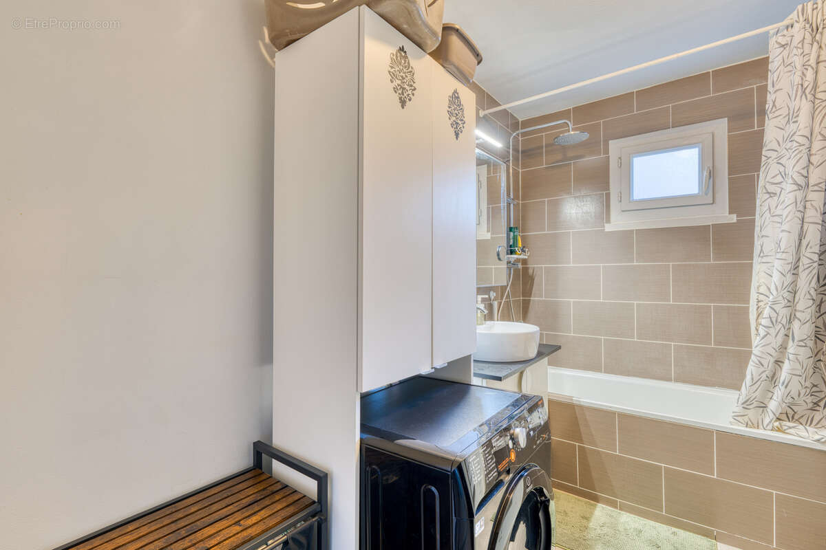 Appartement à VILLEFONTAINE