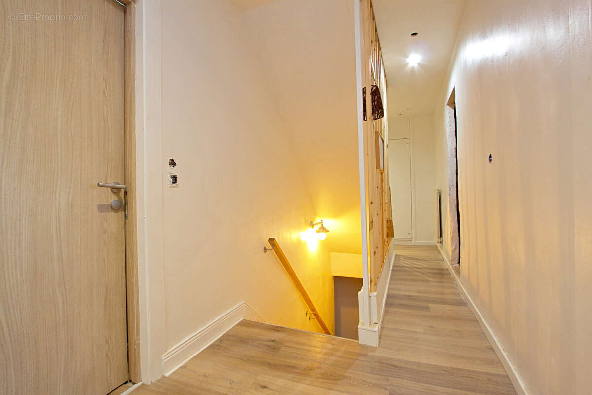 Maison à AMANVILLERS