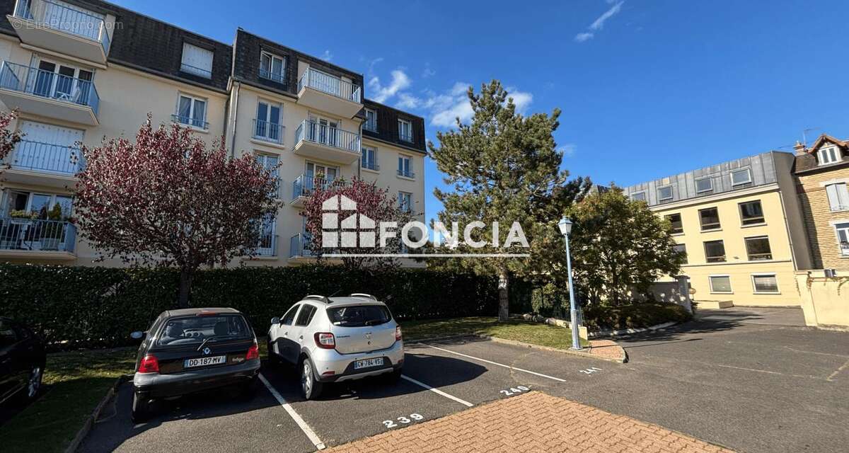 Appartement à MANTES-LA-JOLIE