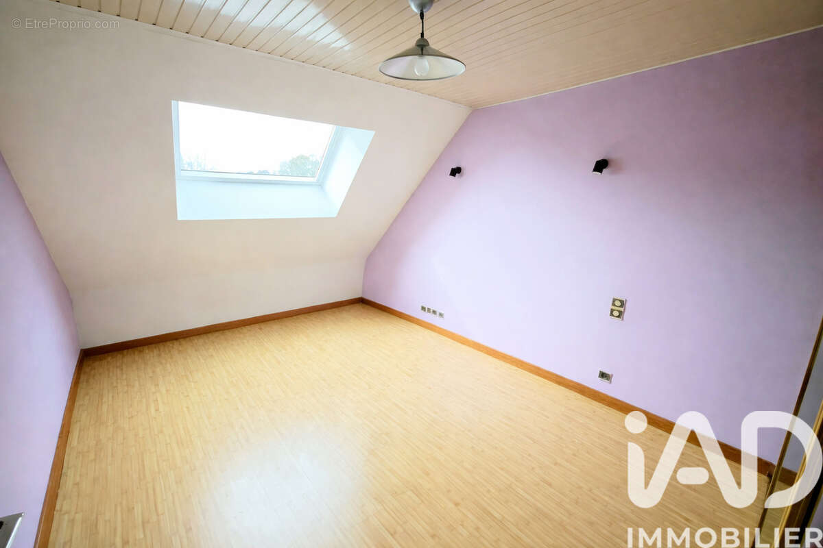 Photo 9 - Maison à CARENTOIR