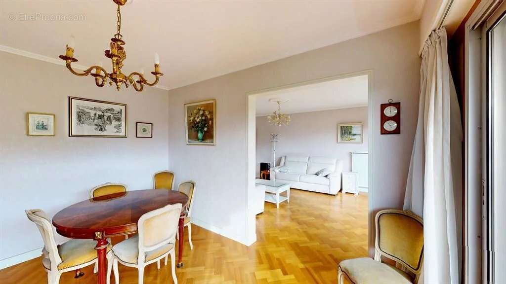 Appartement à VIROFLAY