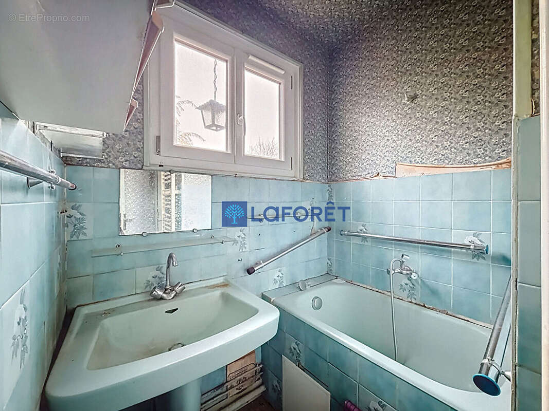 Maison à SAVIGNY-SUR-ORGE