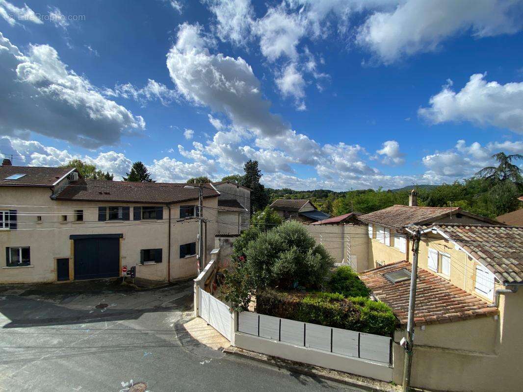 Maison à CAILLOUX-SUR-FONTAINES