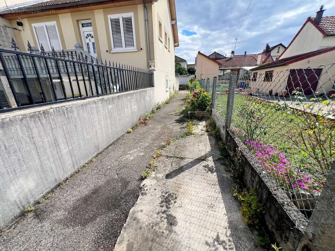 Maison à DRANCY