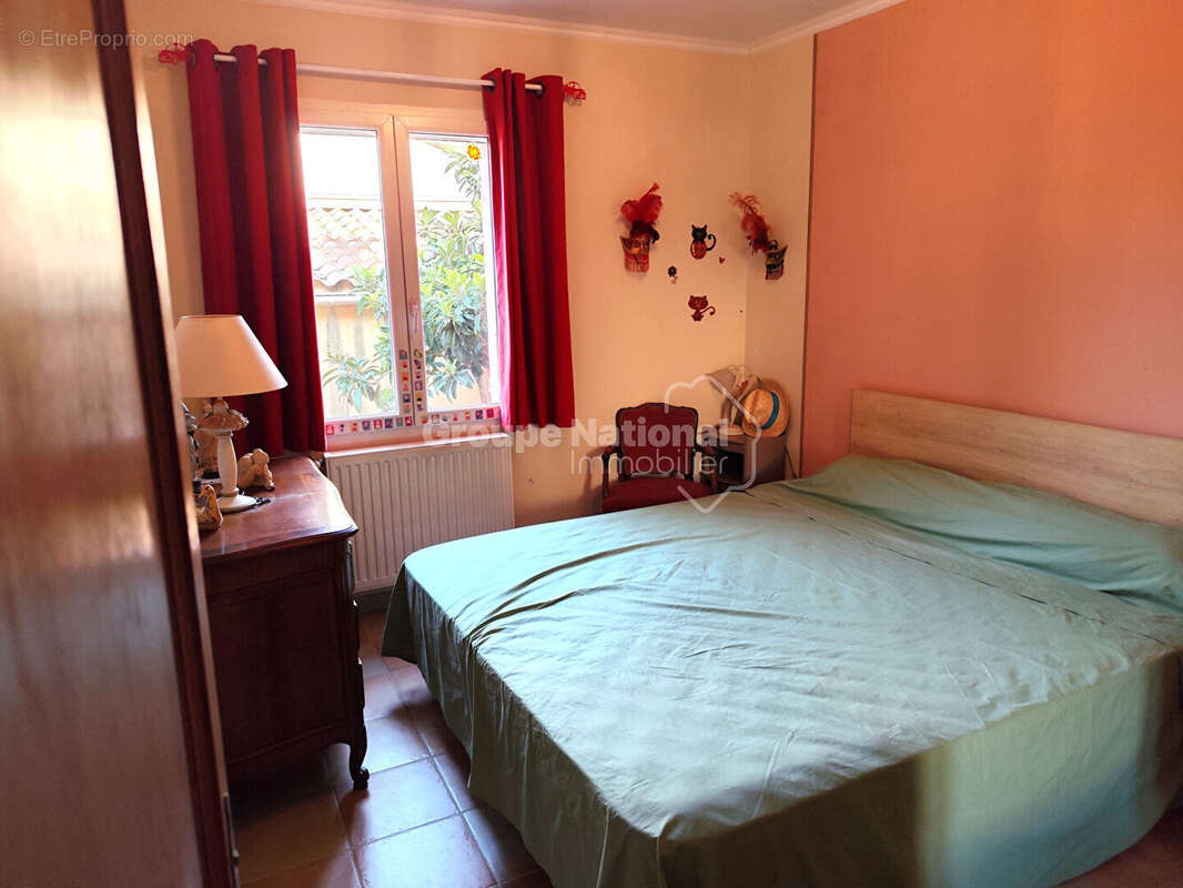 Maison à JONQUIERES