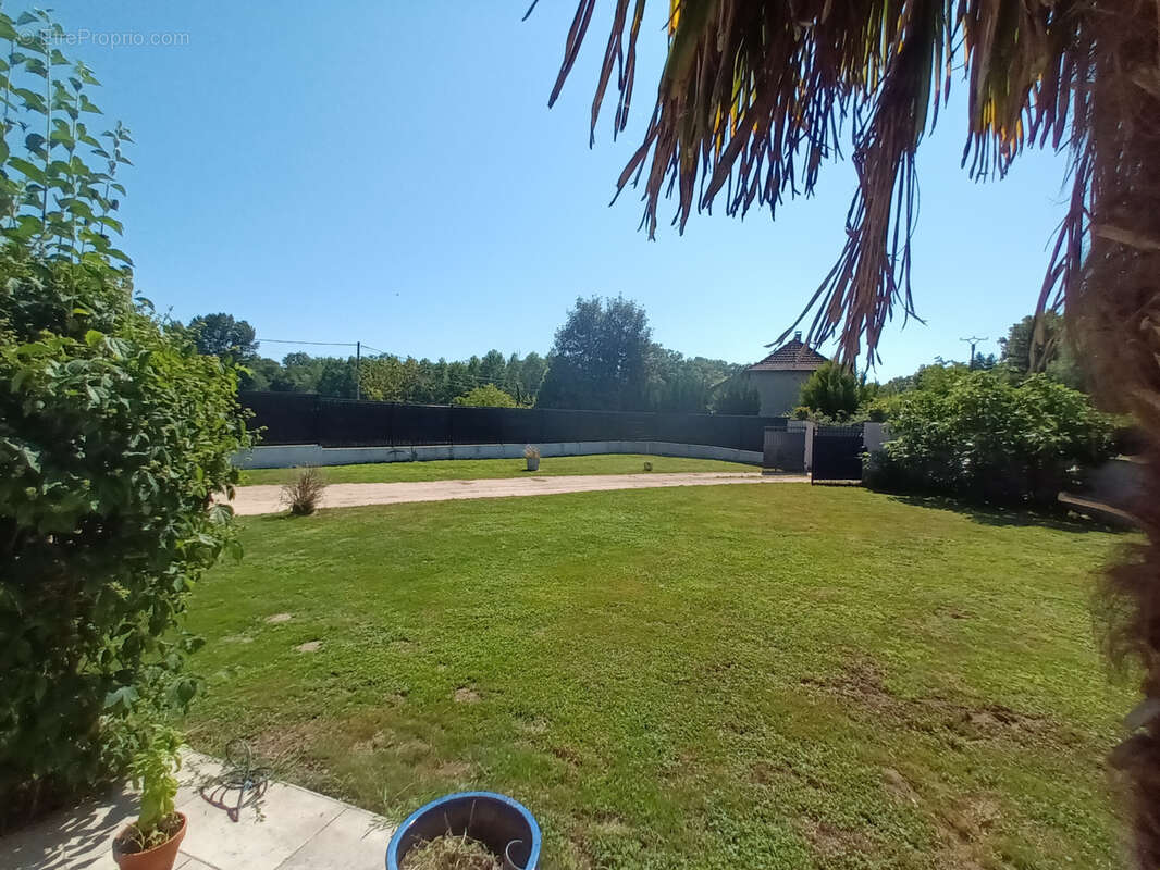 Maison à LES AVENIERES