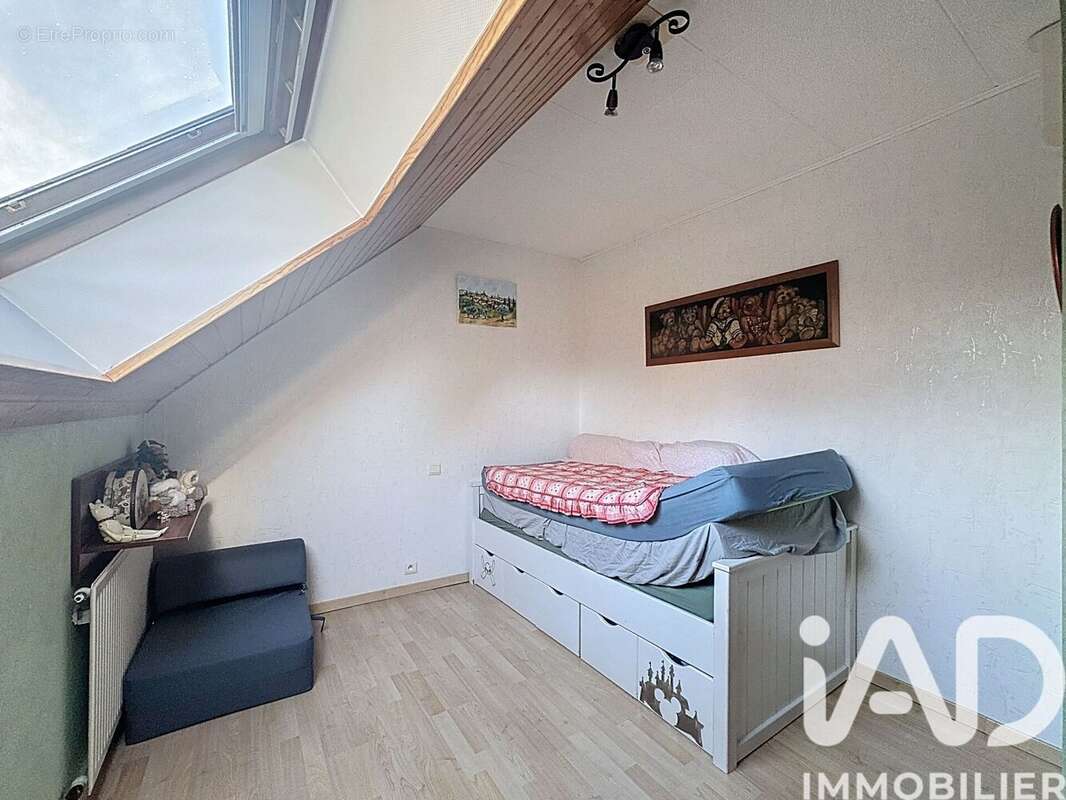 Photo 9 - Appartement à PERS-JUSSY