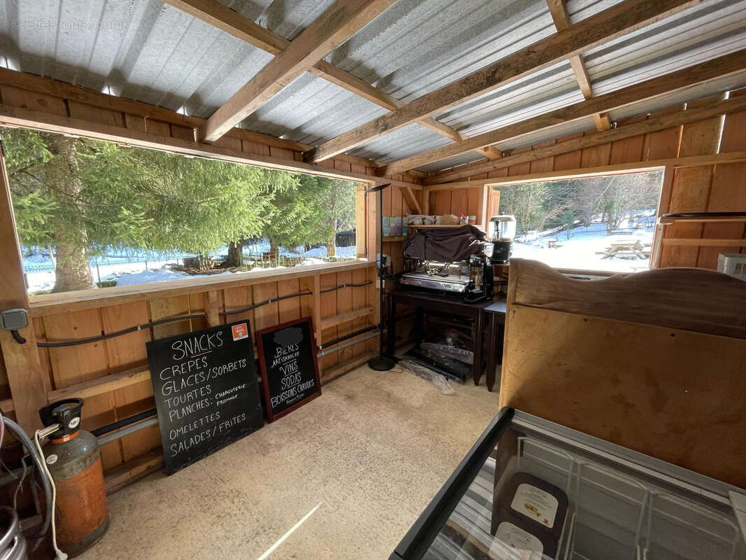 Commerce à BAGNERES-DE-BIGORRE