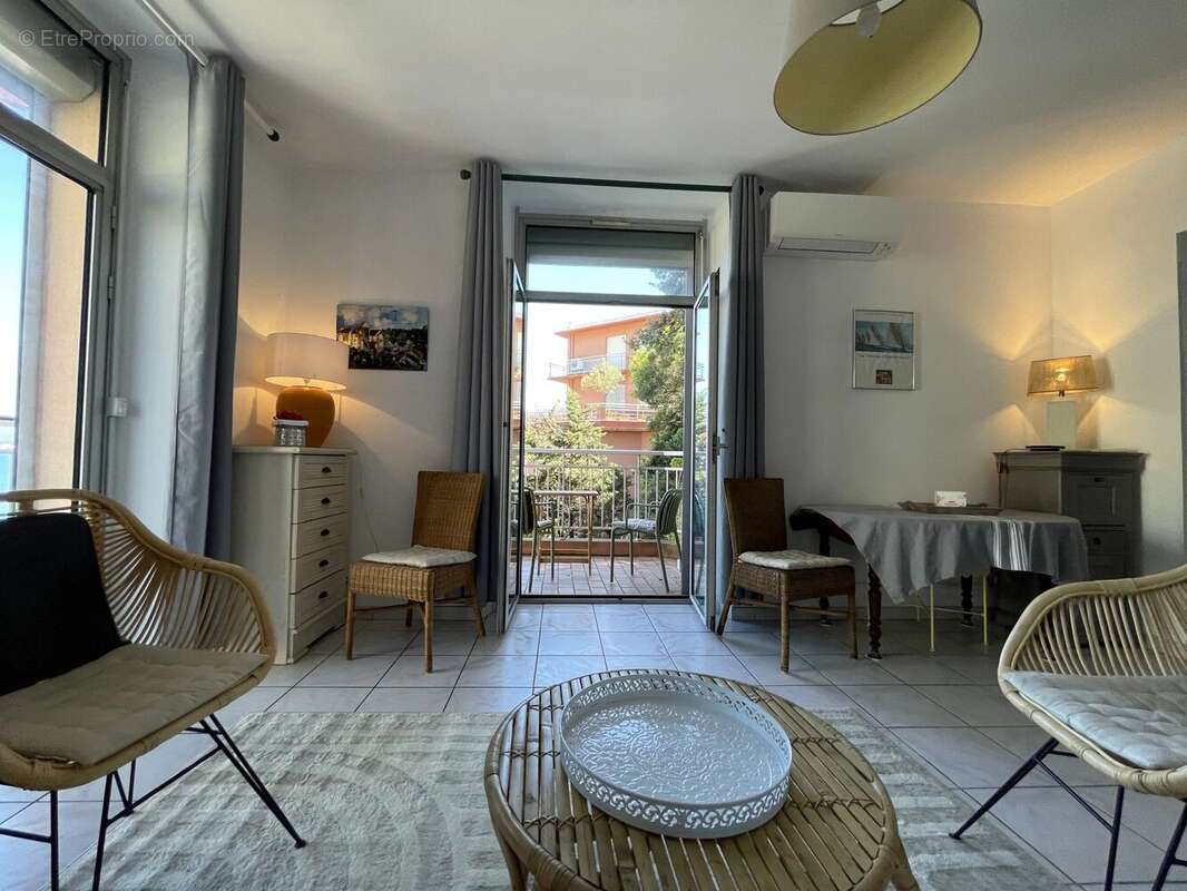 Appartement à THEOULE-SUR-MER