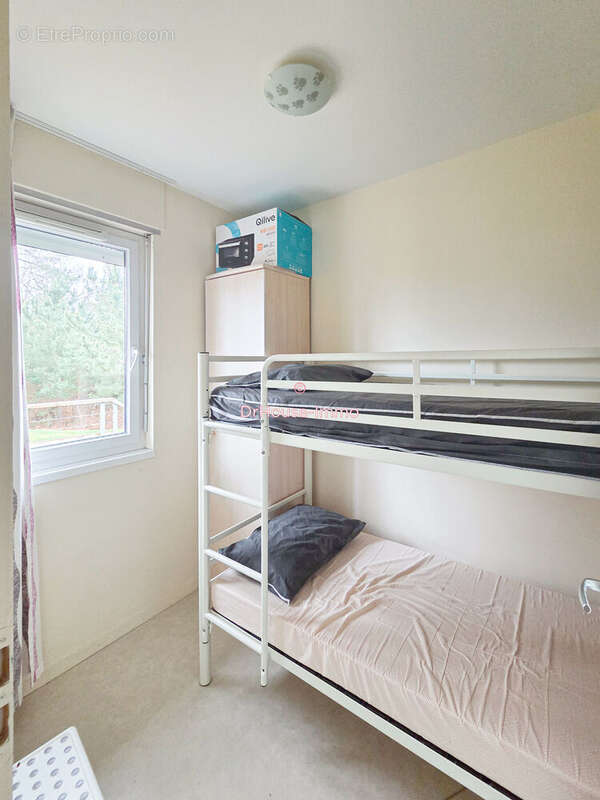 Appartement à CHAVEIGNES