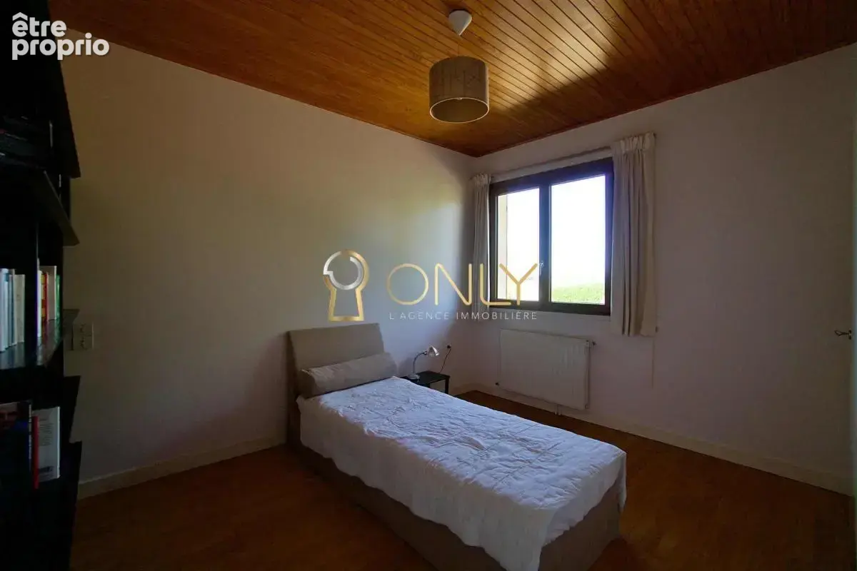 Maison - savigneux - 3 chambres - photo 15