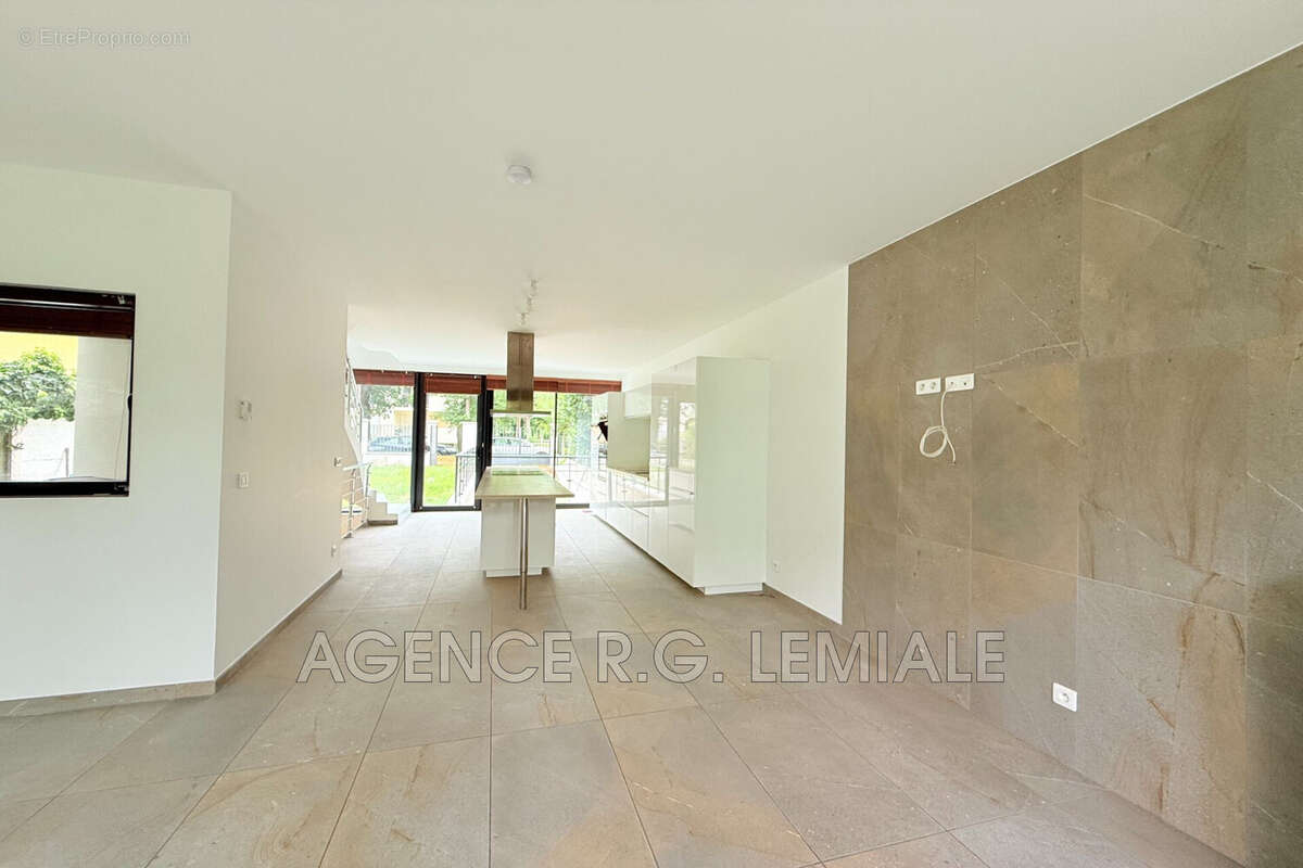 Maison 101 m² à Maisons-Laffitte  - photo 6