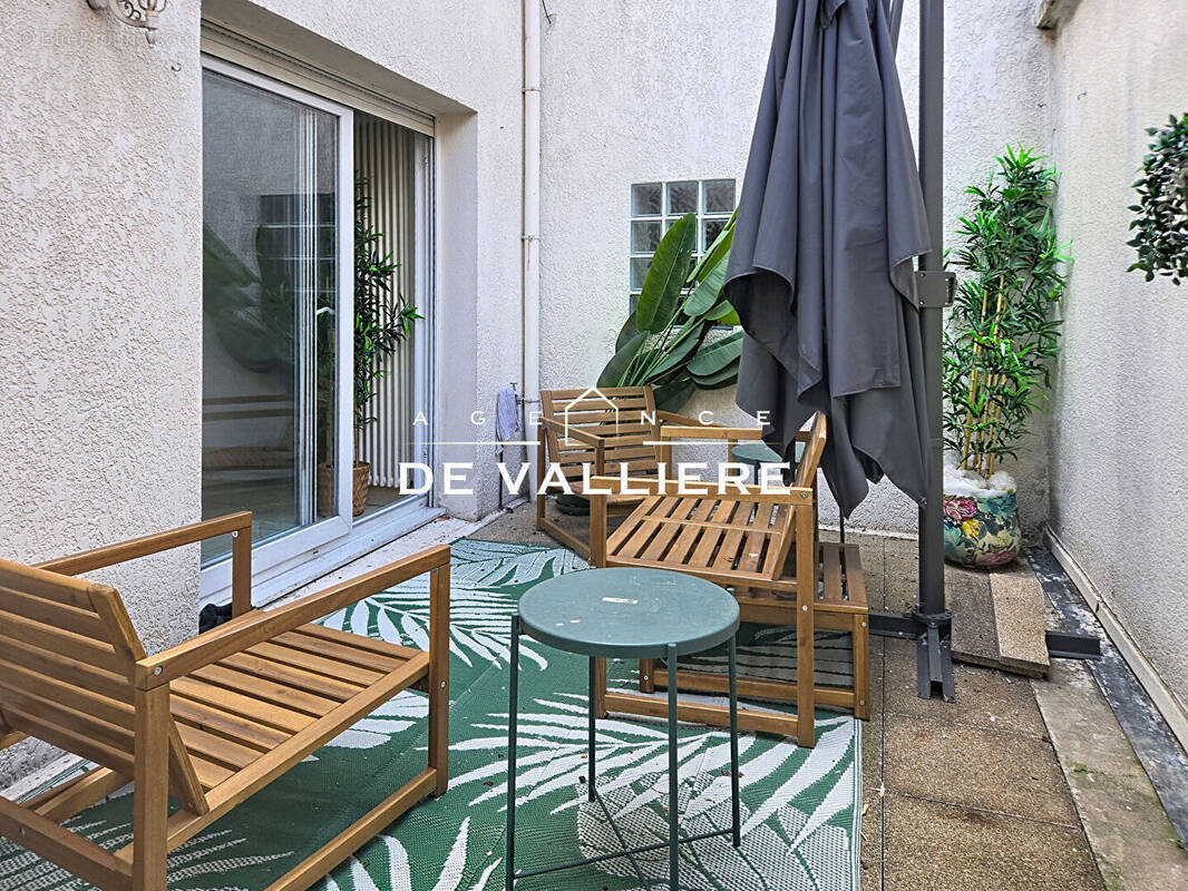 Appartement à NANTERRE