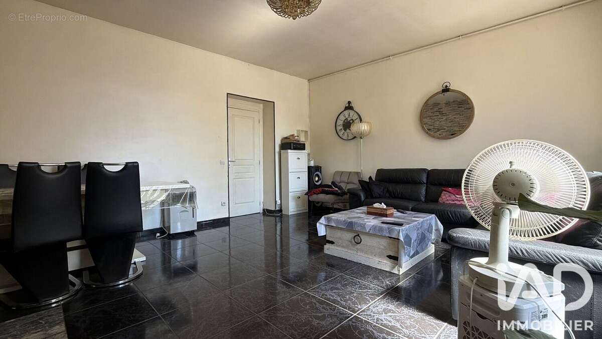 Maison 117 m² à Le Peage-De-Roussillon  - photo 2