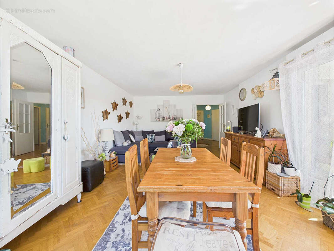 Appartement à CHATENAY-MALABRY